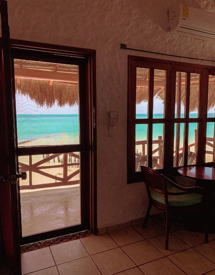 Golden Paradise Beachfront Isla Holbox Exterior photo