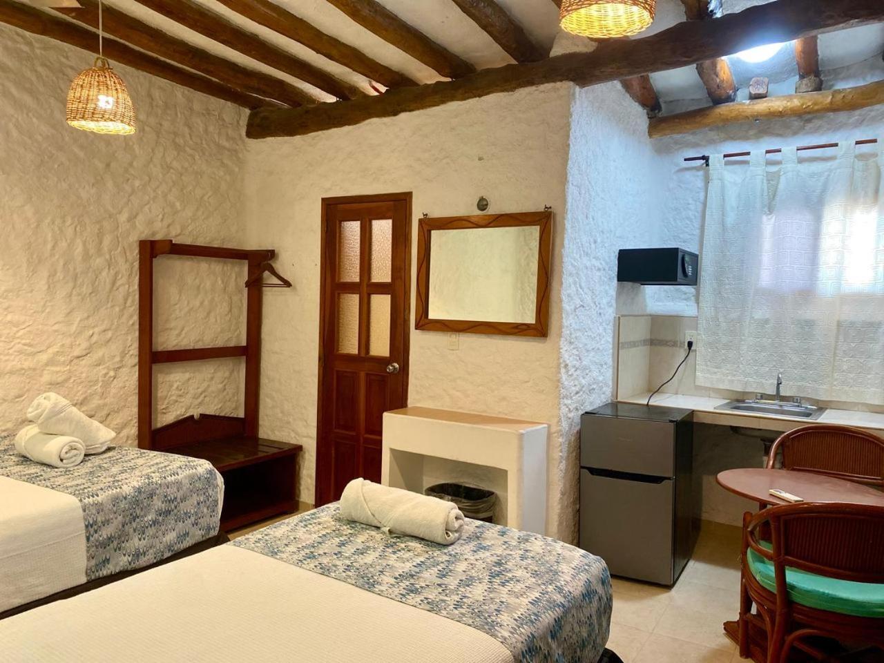 Golden Paradise Beachfront Isla Holbox Exterior photo