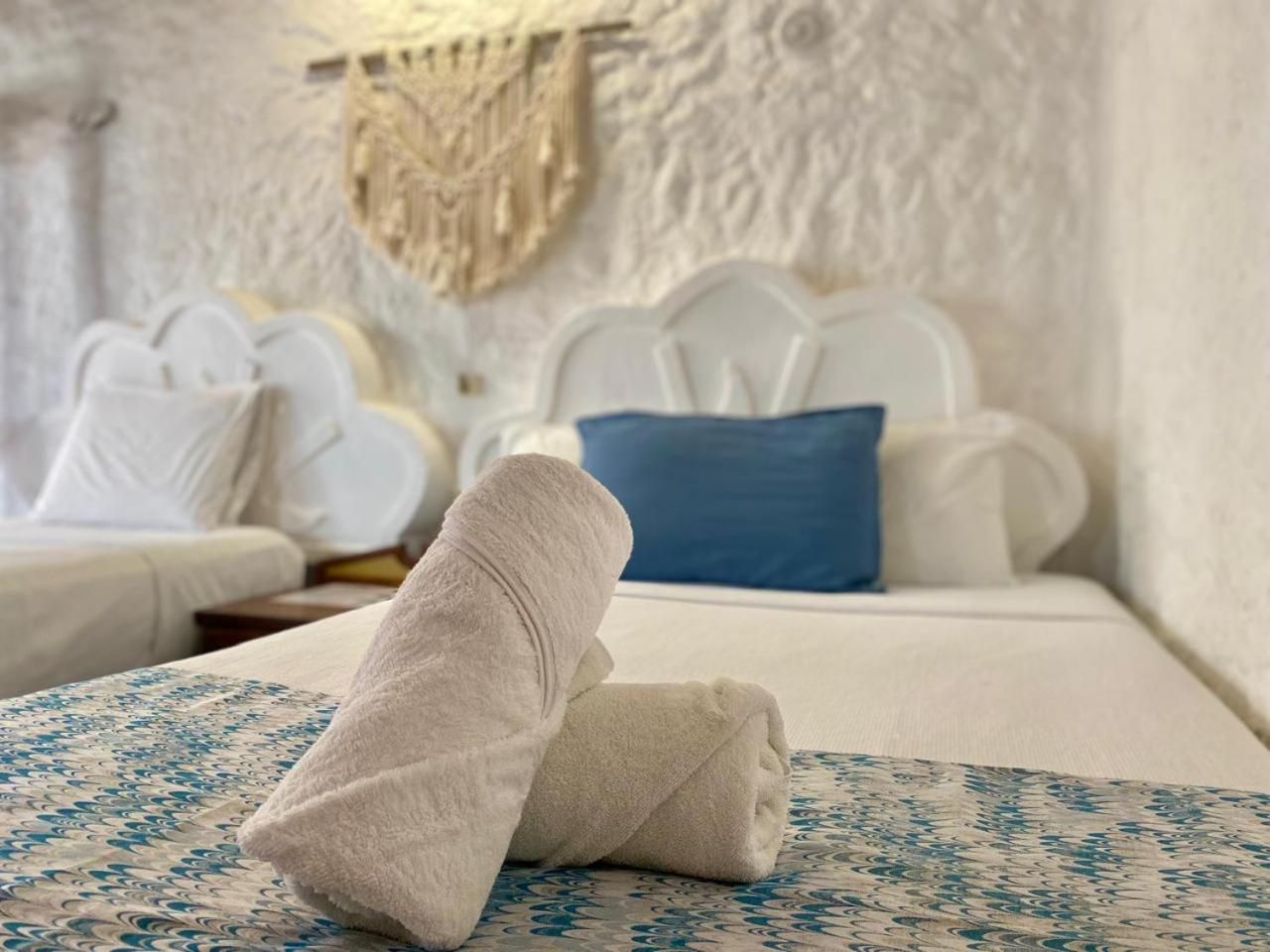 Golden Paradise Beachfront Isla Holbox Exterior photo